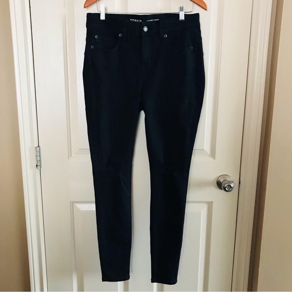 Torrid Bombshell Skinny Premium Stretch Women’s Jean Black Size 12 Tall